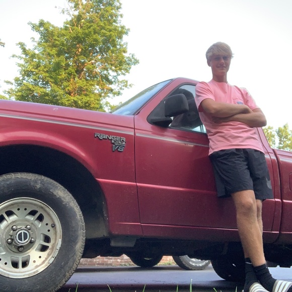 Meet your Posher, Jeremy - Picture 1 of 1